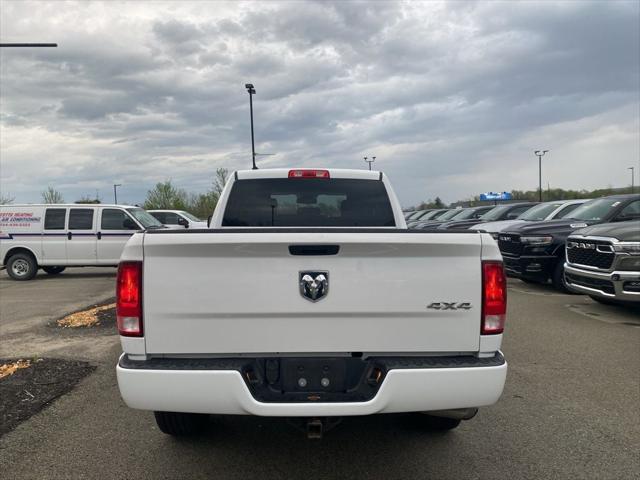 2019 RAM 1500 Classic Express Quad Cab 4x4 64 Box