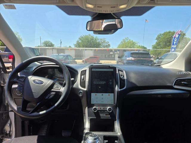 2022 Ford Edge SE
