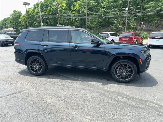 2026 Jeep Grand Cherokee Summit 4x4
