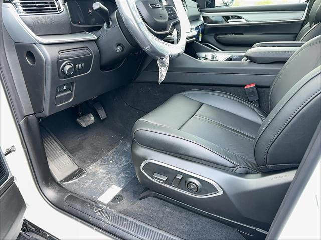 2026 Jeep Grand Wagoneer Upland