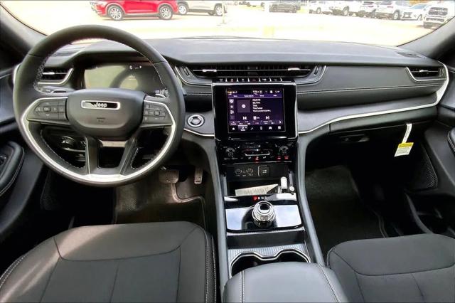 2026 Jeep Grand Cherokee L Altitude 4x2