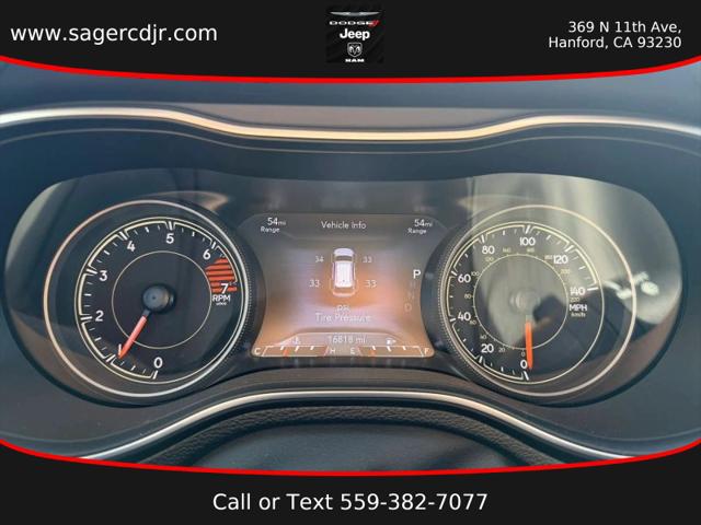 2023 Jeep Cherokee Altitude Lux 4x4