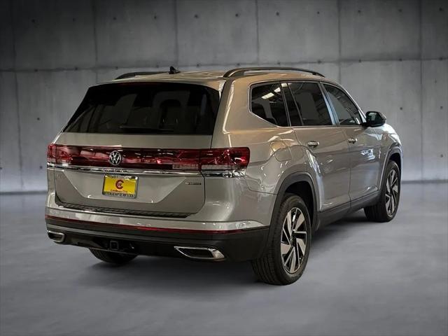 2026 Volkswagen Atlas SE with Technology