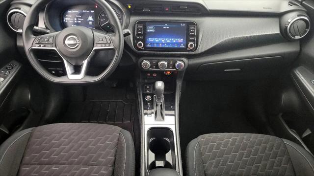 2023 Nissan Kicks SV Xtronic CVT