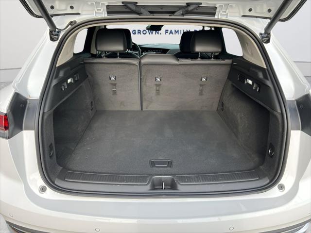 2023 Buick Envision Essence AWD