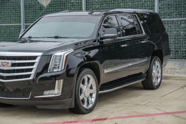 2017 Cadillac Escalade ESV Luxury