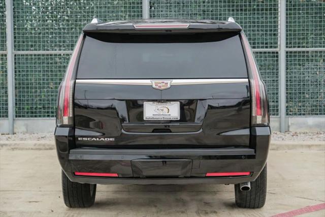 2017 Cadillac Escalade ESV Luxury