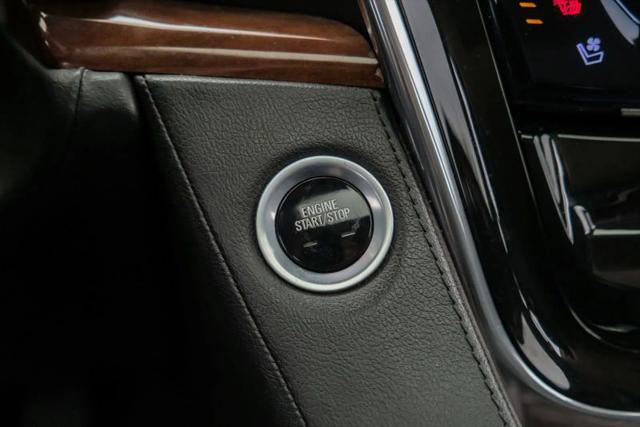 2017 Cadillac Escalade ESV Luxury