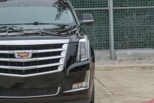 2017 Cadillac Escalade ESV Luxury