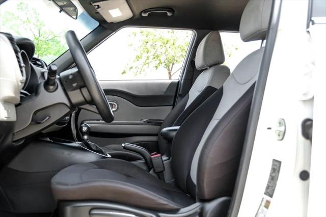 2017 Kia Soul Base