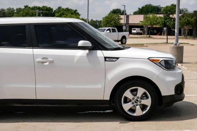2017 Kia Soul Base