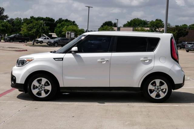 2017 Kia Soul Base