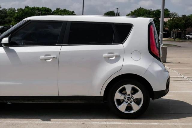2017 Kia Soul Base
