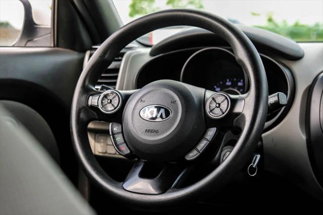 2017 Kia Soul Base