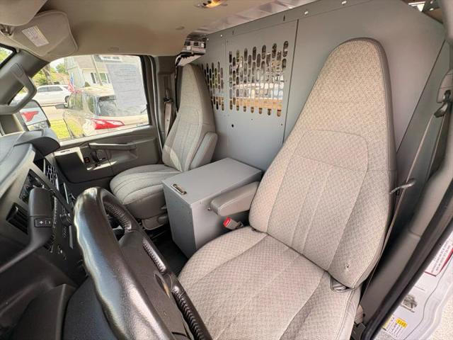 2021 Chevrolet Express Cargo Van RWD 2500 Regular Wheelbase WT