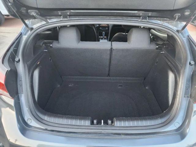2019 Hyundai Veloster 2.0
