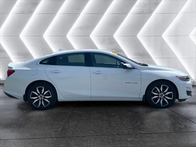2023 Chevrolet Malibu FWD RS