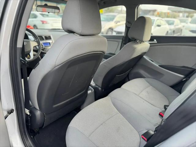 2013 Hyundai Accent GLS