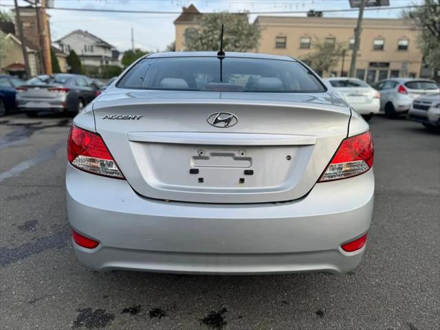 2013 Hyundai Accent GLS