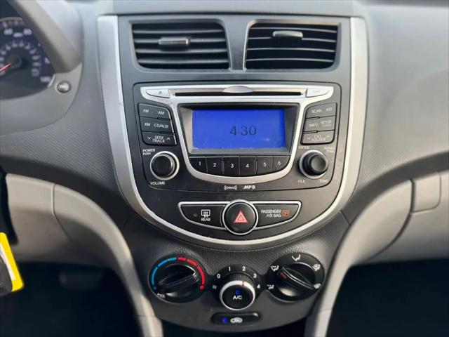 2013 Hyundai Accent GLS