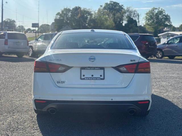 2020 Nissan Altima SR FWD