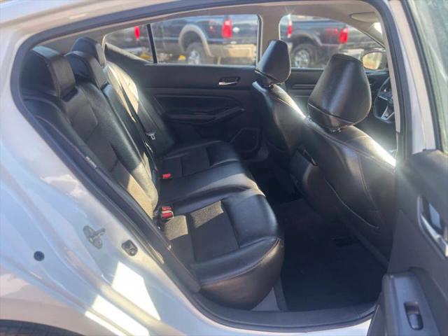 2020 Nissan Altima SR FWD