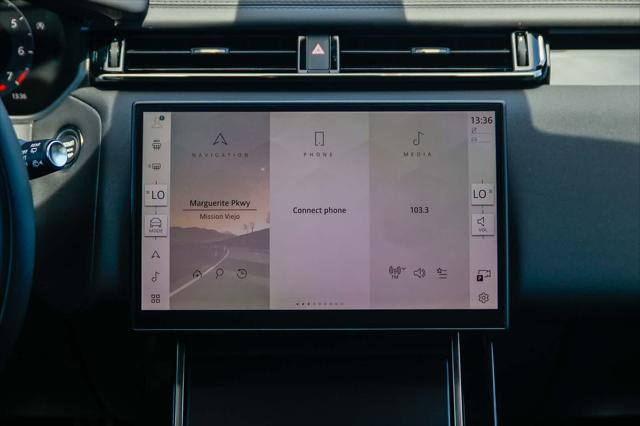 2026 Land Rover Range Rover Velar P250 Dynamic SE
