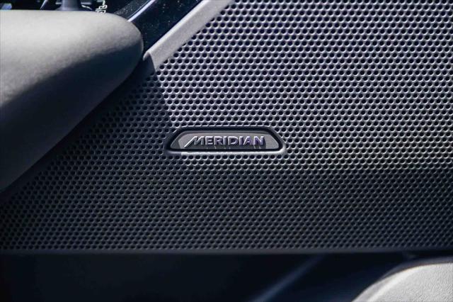 2026 Land Rover Range Rover Velar P250 Dynamic SE