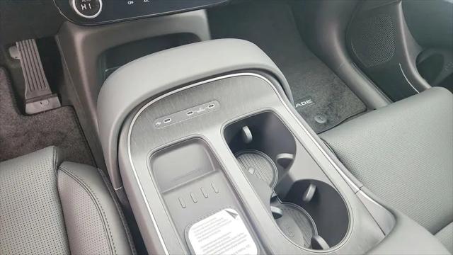 2026 Hyundai Palisade Hybrid Blue SEL 7P