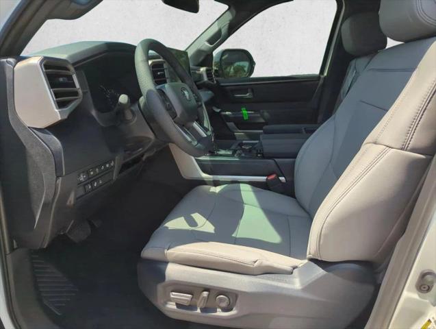 2026 Toyota Tundra SR5 CrewMax 5.5' Bed