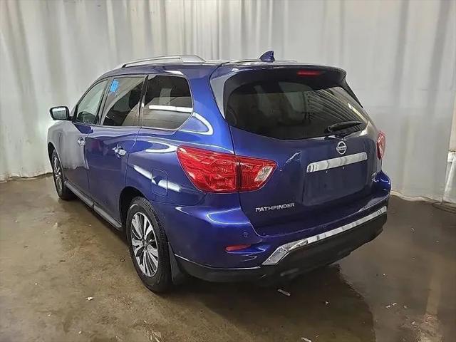 2019 Nissan Pathfinder SL