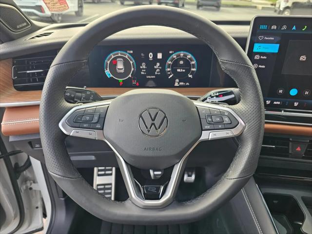 2026 Volkswagen Tiguan SEL R-Line Turbo