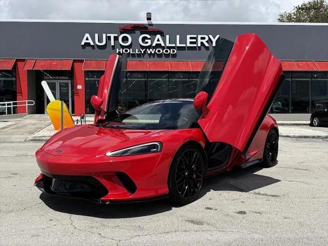 2023 McLaren GT Base