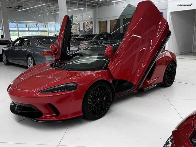 2023 McLaren GT Base