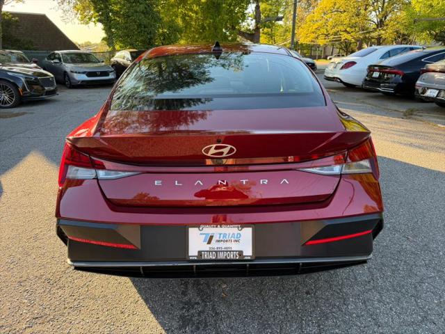 2025 Hyundai Elantra SEL Convenience