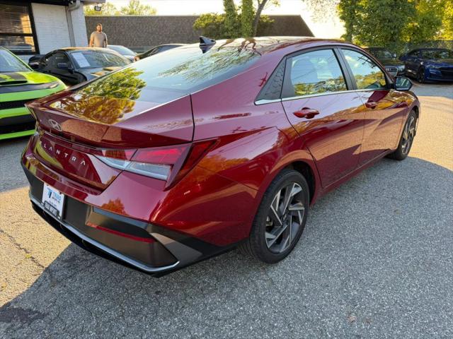2025 Hyundai Elantra SEL Convenience