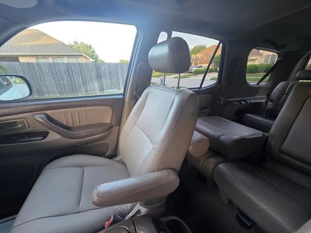 2004 Toyota Sequoia Limited V8