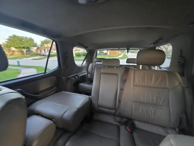 2004 Toyota Sequoia Limited V8