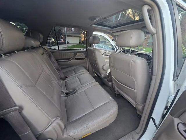 2004 Toyota Sequoia Limited V8