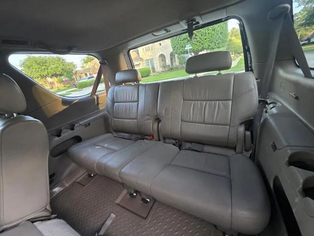 2004 Toyota Sequoia Limited V8