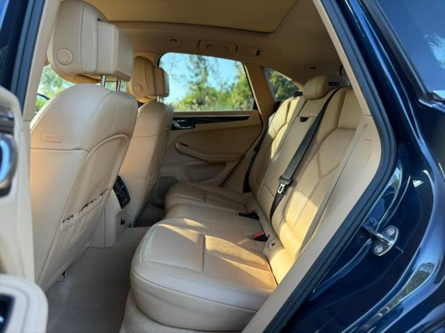 2016 Porsche Macan S