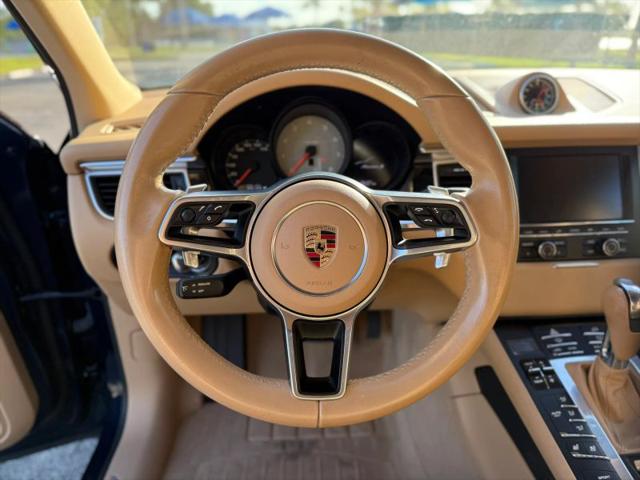 2016 Porsche Macan S