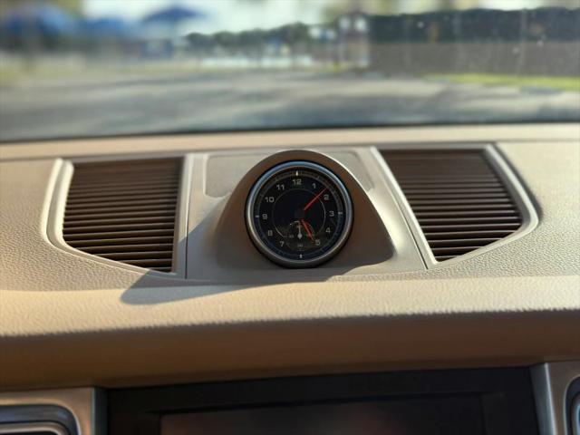 2016 Porsche Macan S