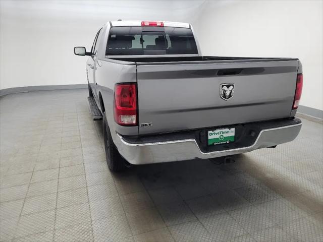 2019 Ram 1500 Classic SLT Crew Cab 4x2 6'4" Box