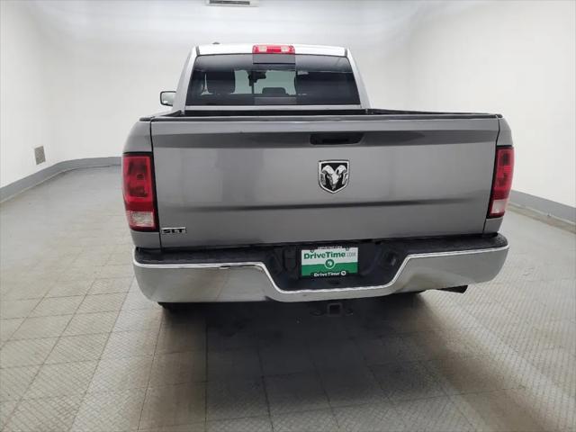 2019 Ram 1500 Classic SLT Crew Cab 4x2 6'4" Box