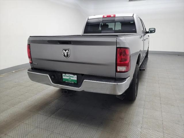 2019 Ram 1500 Classic SLT Crew Cab 4x2 6'4" Box