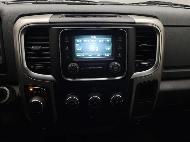 2019 Ram 1500 Classic SLT Crew Cab 4x2 6'4" Box