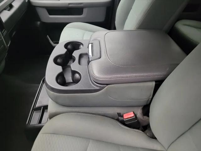 2019 Ram 1500 Classic SLT Crew Cab 4x2 6'4" Box