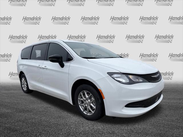 2026 Chrysler Voyager VOYAGER LX