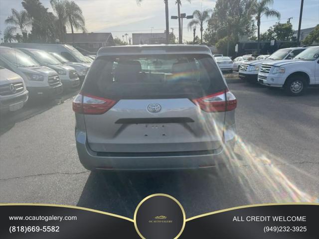 2017 Toyota Sienna L 7 Passenger
